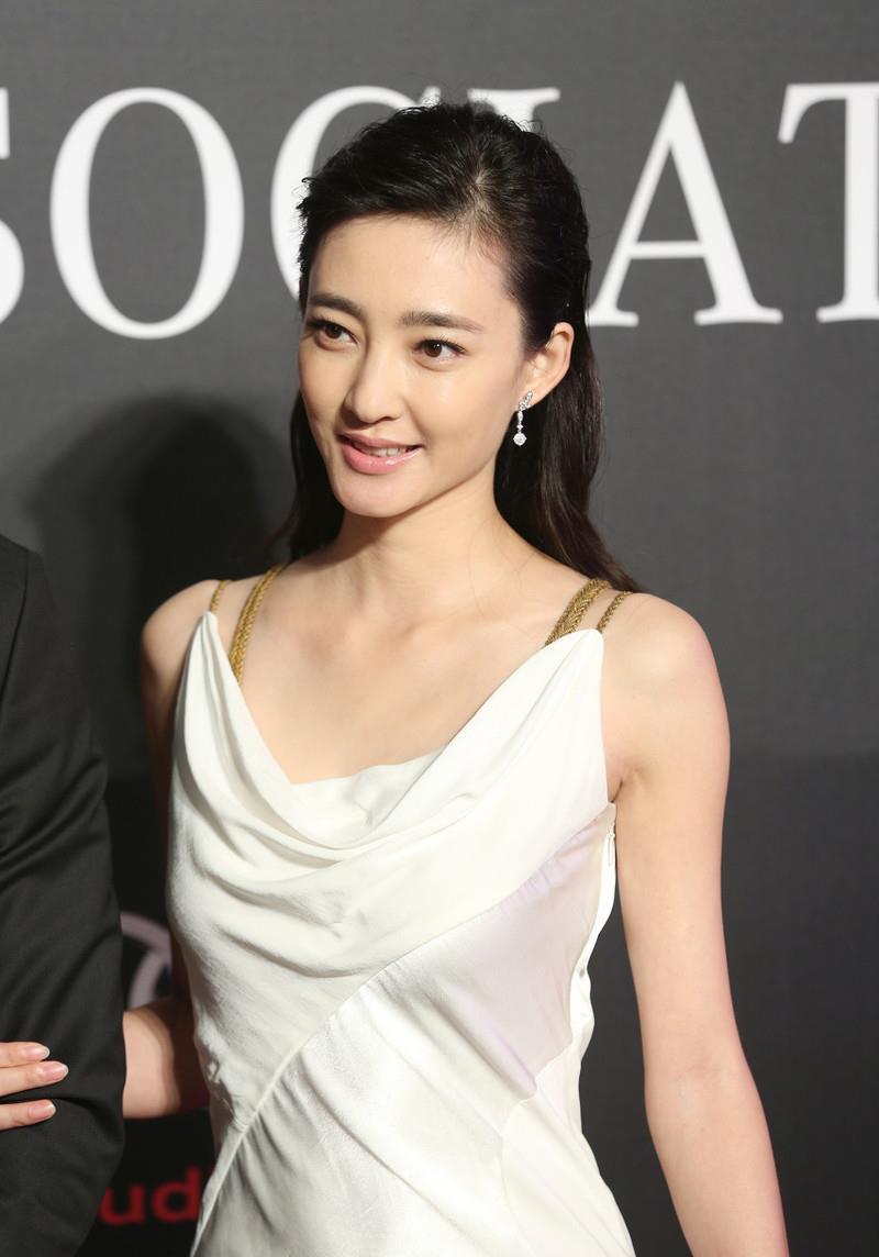 王丽坤素颜照 王丽坤素颜照视频