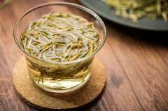 金银花泡水喝的九大禁忌，经期禁食和不