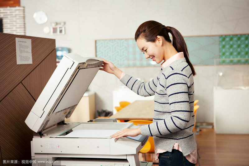 小蜜蜂身份暴露是哪一集