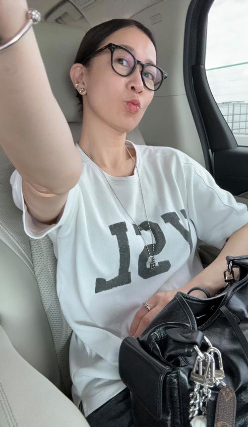 万茜个人资料简介及简历